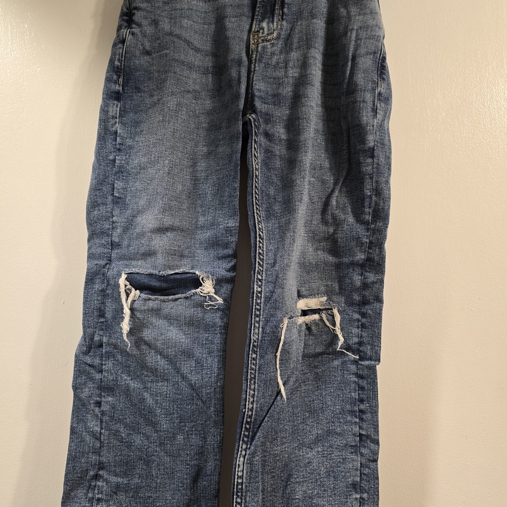 Abercrombie & Fitch Kids Blue Jeans.  $10 A Piece.  6 For $50 Or All 9 For$75